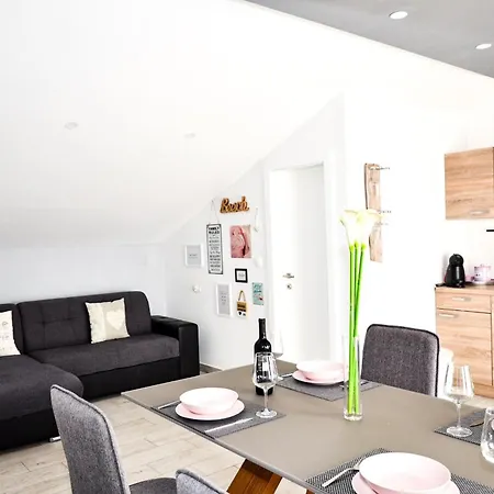 Marazul Apartments Povljana Room photo